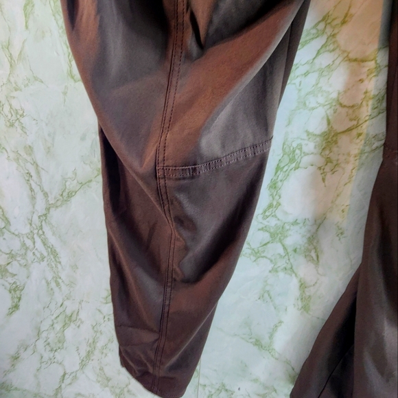 White House Black Market Straight Crop Pants - Picture 12 of 16